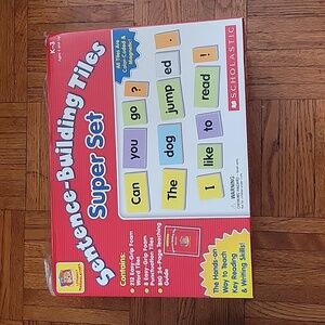Scholastic Sentence Building Tiles Super Set